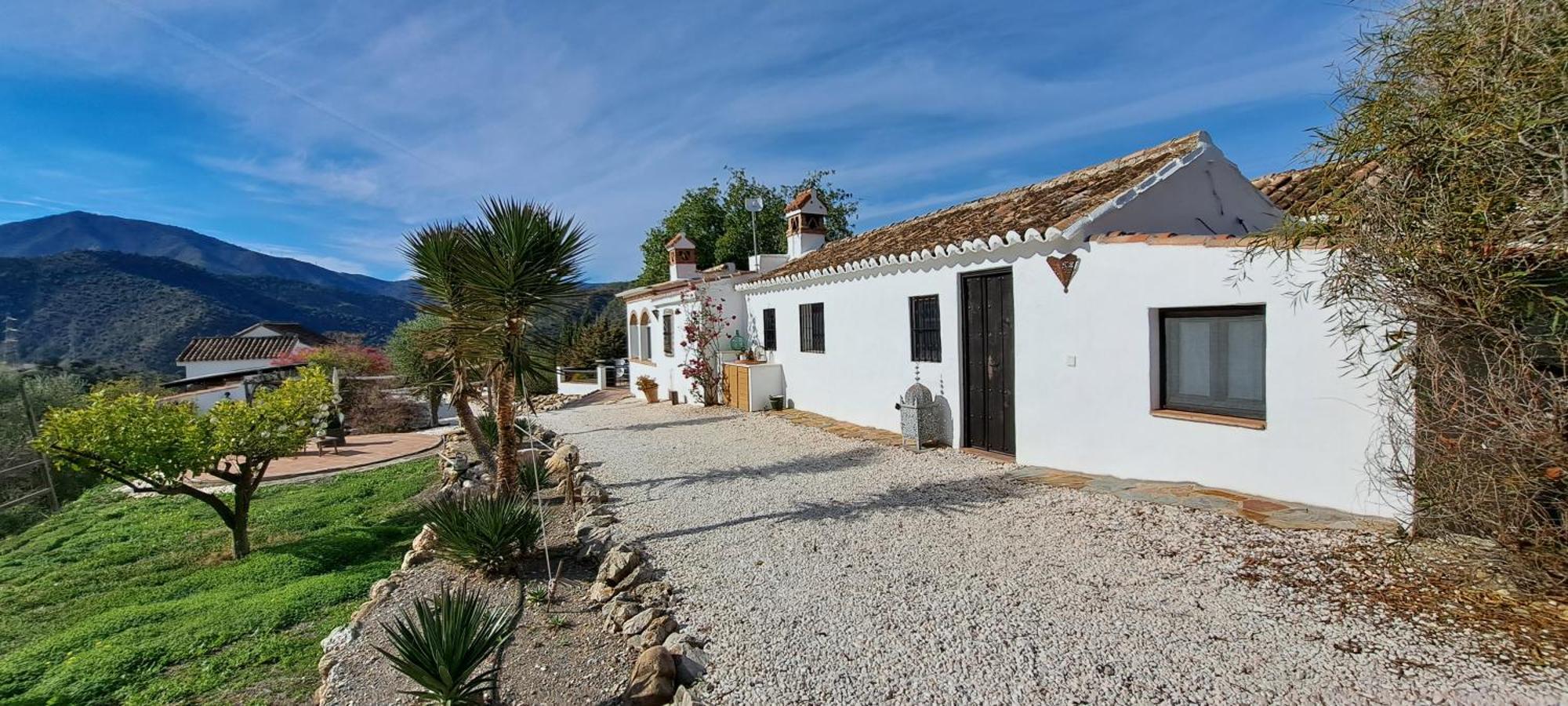 Casa El Chorro Bed & Breakfast Exterior photo