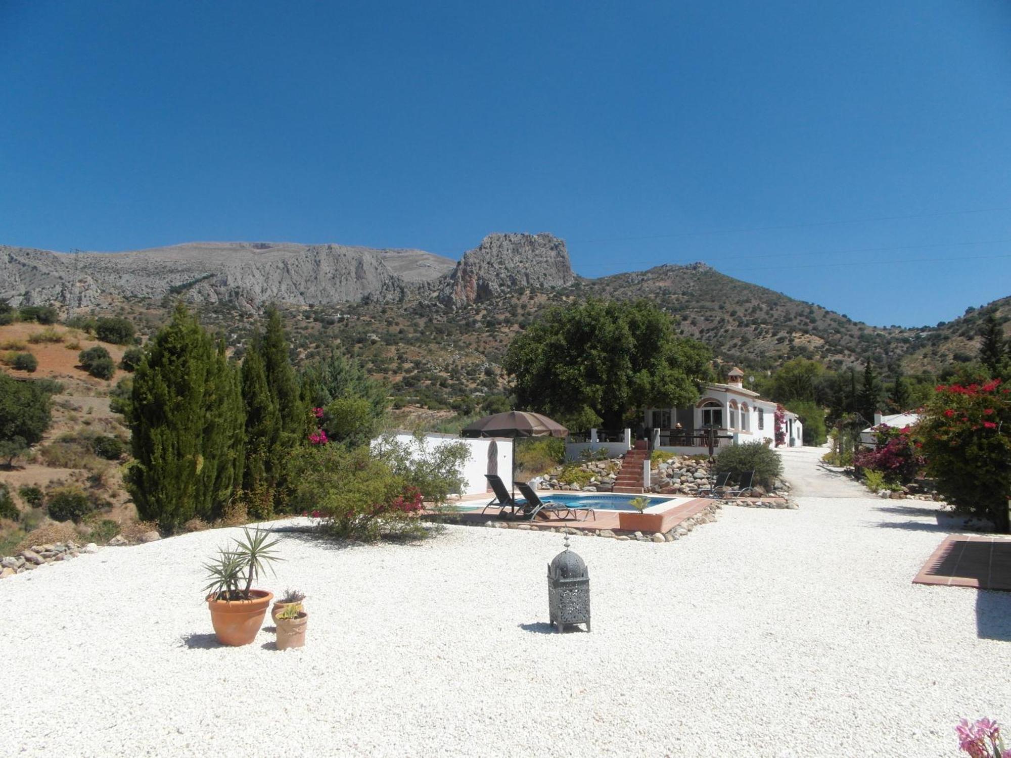 Casa El Chorro Bed & Breakfast Exterior photo